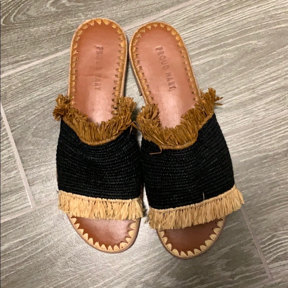 Proud Mary raffia sandals